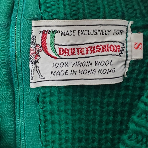 100% Virgin wool Vintage sweater - Picture 3 of 5